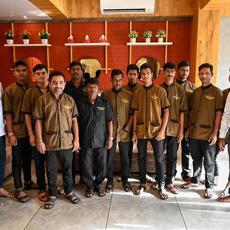 Adiraj Residency Hotel Navi Mumbai Kültér fotó