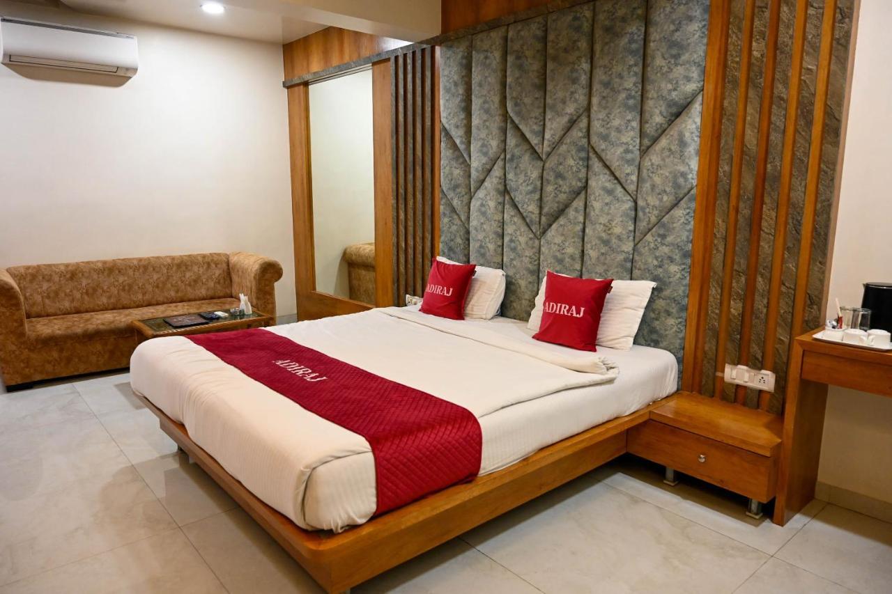 Adiraj Residency Hotel Navi Mumbai Kültér fotó