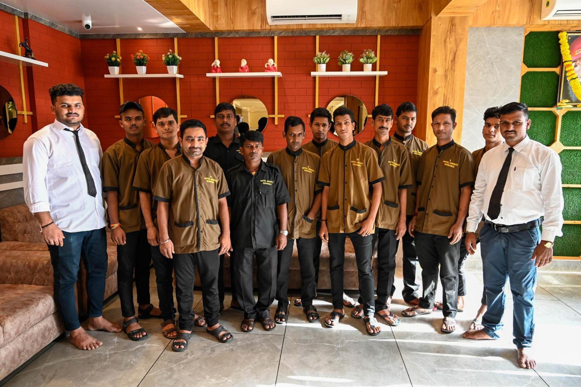 Adiraj Residency Hotel Navi Mumbai Kültér fotó