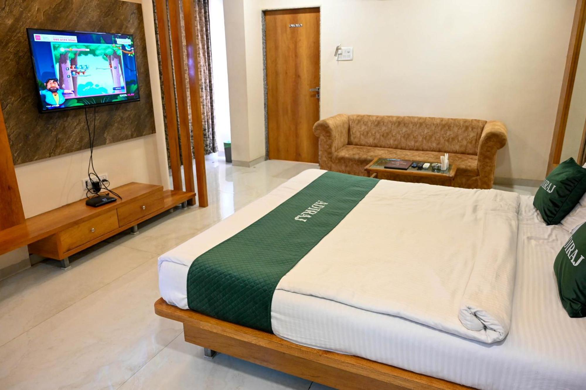 Adiraj Residency Hotel Navi Mumbai Kültér fotó