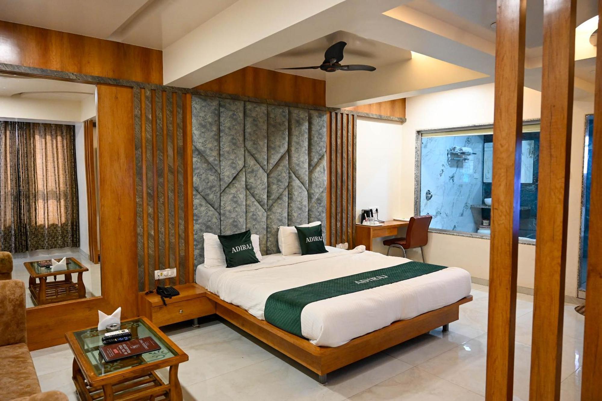 Adiraj Residency Hotel Navi Mumbai Kültér fotó